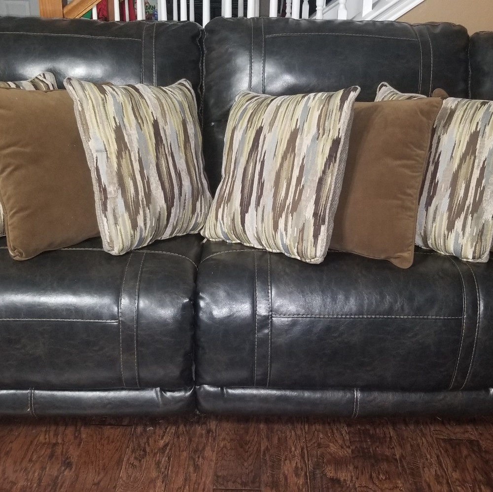 Throw Pillows